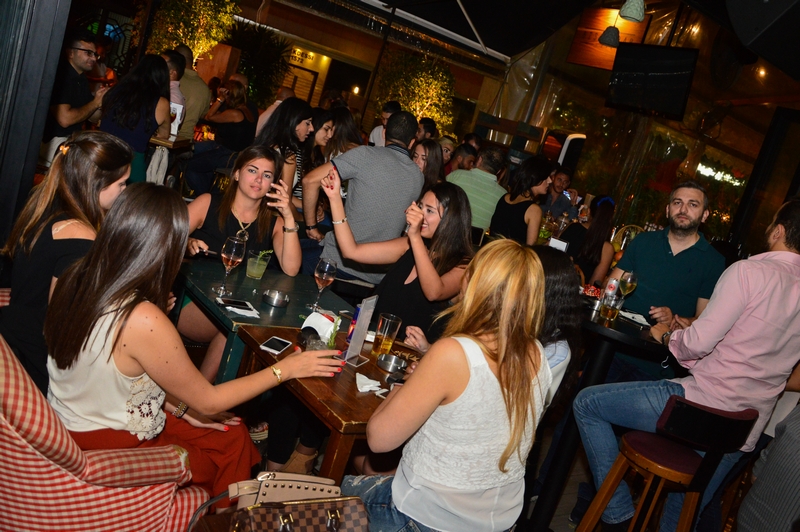 Bistrobar Live Hamra on Saturday Night